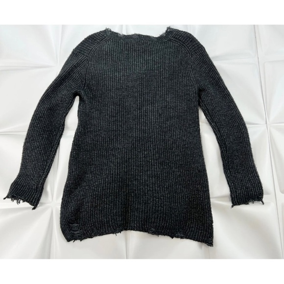 Stitches and Stripes Evereve Womens Sz XS Black Sloane Destructed Tunic Sweater - Picture 9 of 12